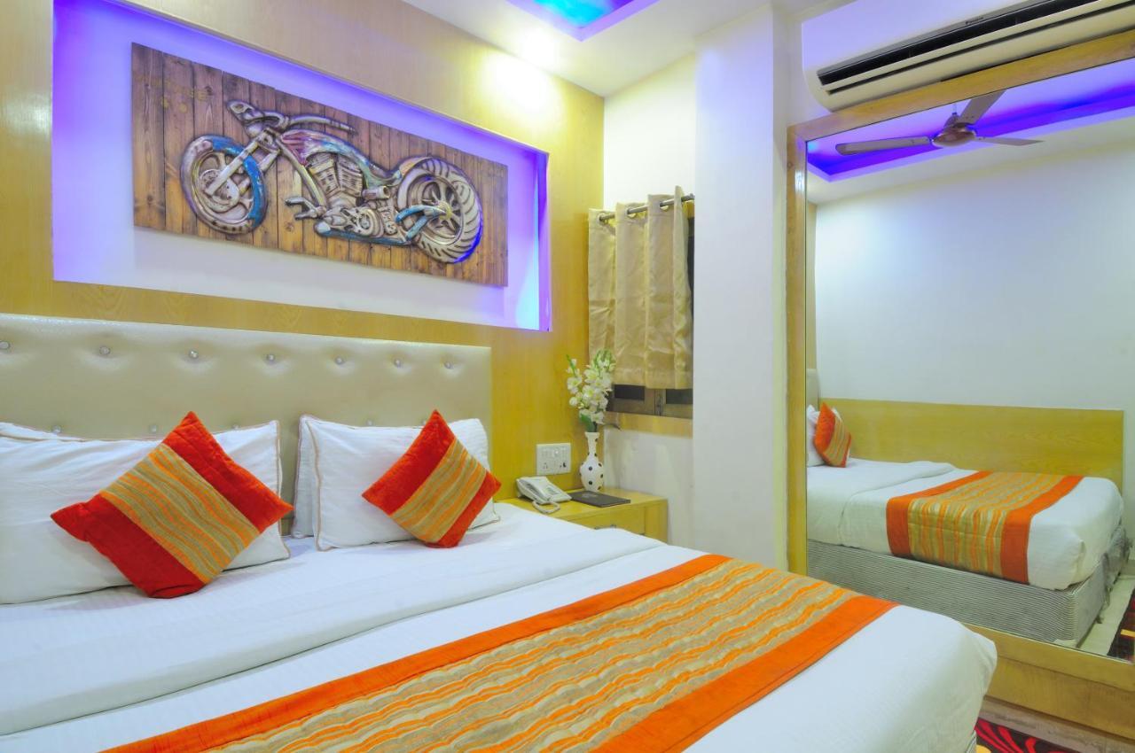 Hotel Prince Palace Deluxe - Paharganj - New Delhi Exteriör bild